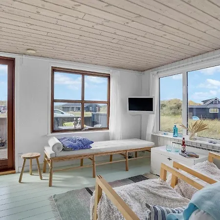 1 Bedroom Gorgeous In Hjorring